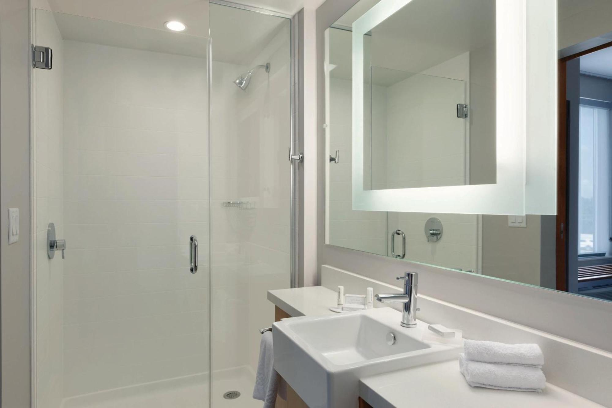 Springhill Suites By Marriott Houston Northwest Louetta Exterior photo